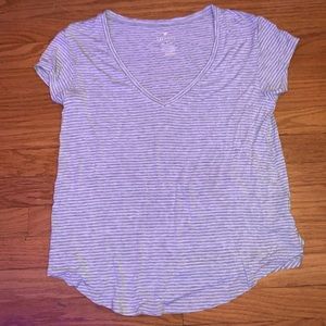 American Eagle striped V-neck